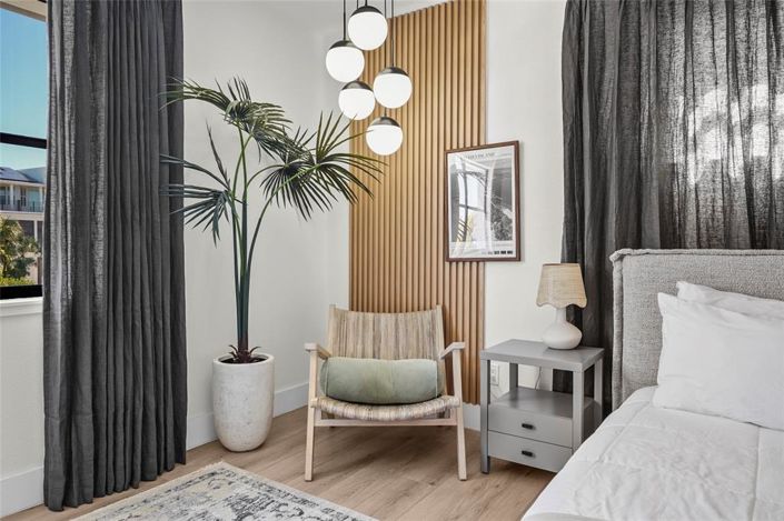 Image No.32-4 Bed Property for sale