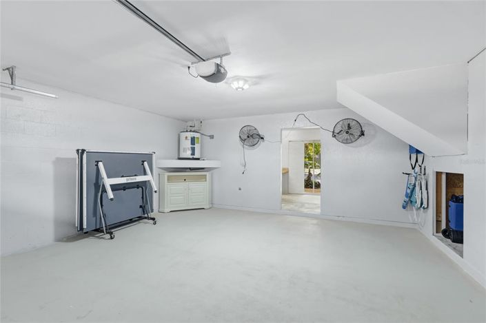 Image No.26-3 Bed Townhouse for sale