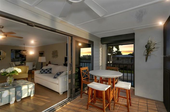 Image No.15-3 Bed Property for sale