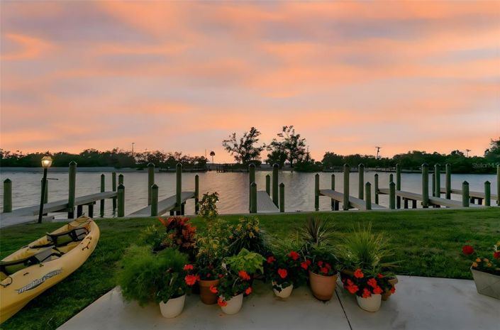 Image No.6-3 Bed Property for sale