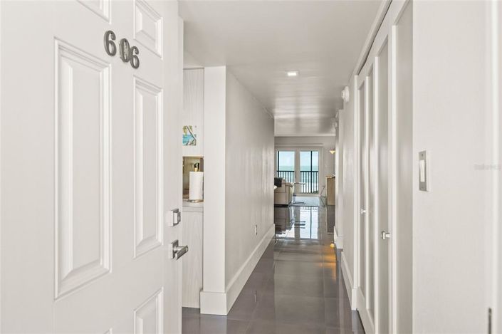 Image No.4-2 Bed Property for sale