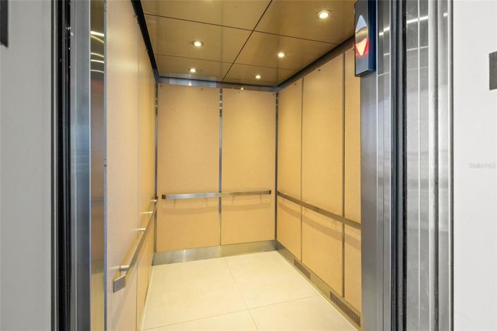 Image No.43-2 Bed Property for sale