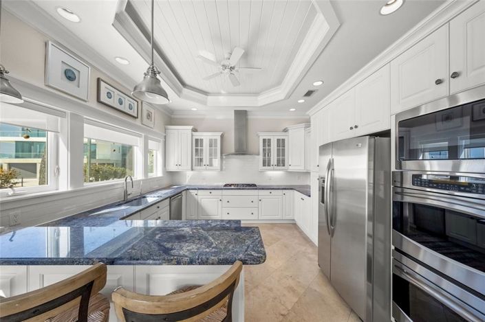 Image No.21-4 Bed Property for sale