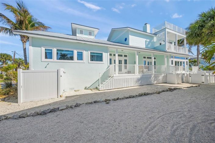 Image No.9-4 Bed Property for sale