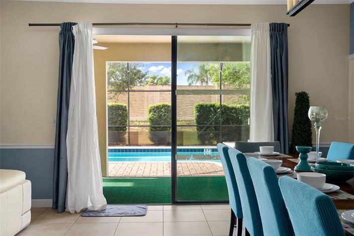 Image No.12-7 Bed Property for sale