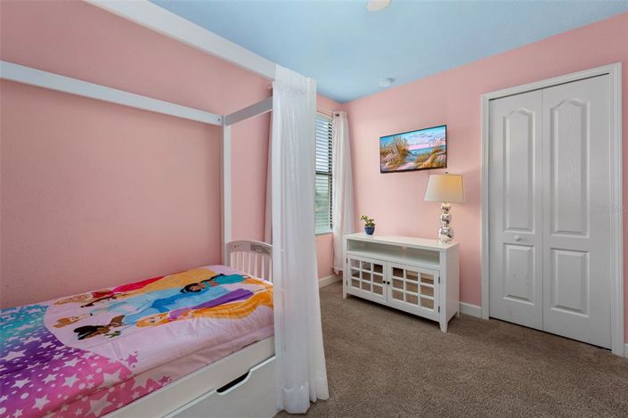 Image No.29-7 Bed Property for sale