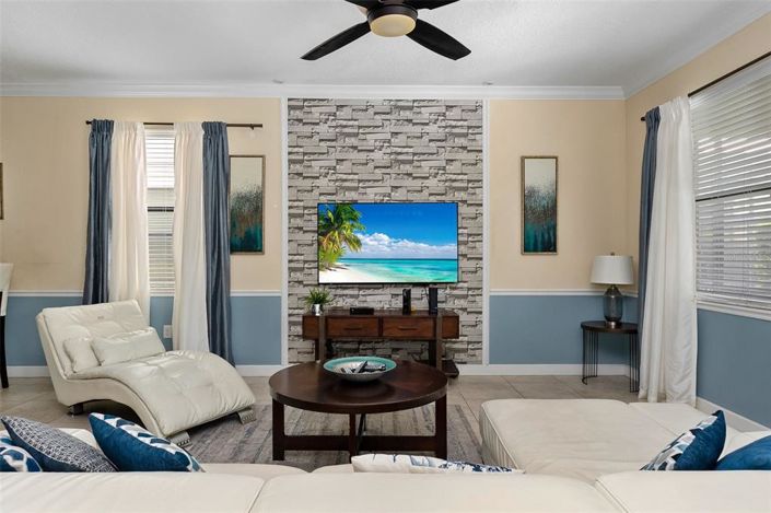 Image No.5-7 Bed Property for sale