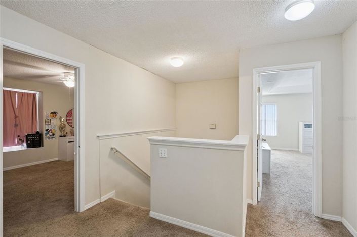 Image No.26-6 Bed Property for sale