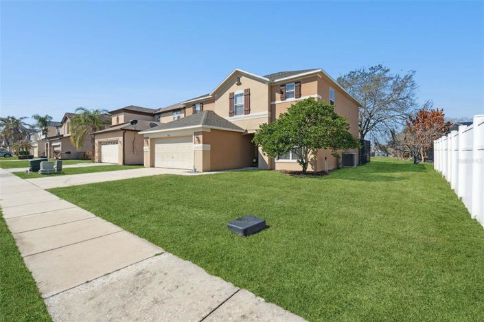 Image No.36-6 Bed Property for sale