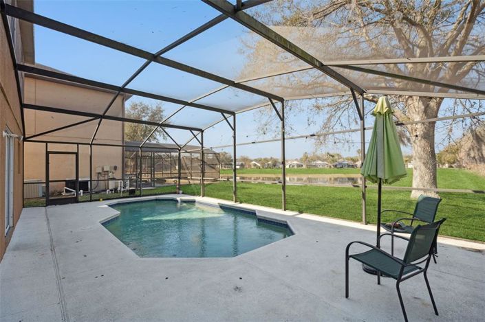 Image No.42-6 Bed Property for sale