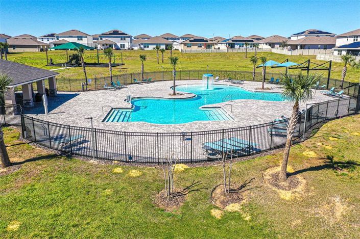 Image No.26-5 Bed Property for sale