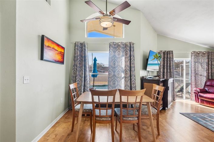 Image No.17-4 Bed Property for sale