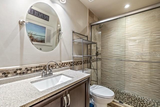 Image No.32-3 Bed Property for sale