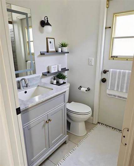 Image No.8-3 Bed Property for sale