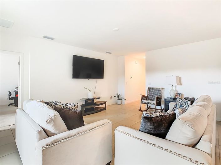 Image No.14-Propriété de 4 chambres à vendre à Haines City