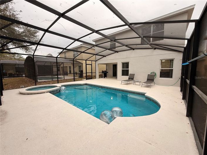 Image No.7-4 Bed Property for sale