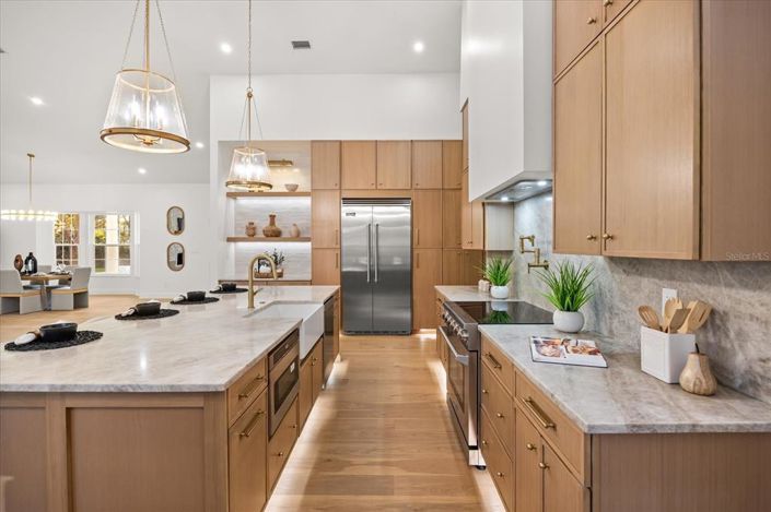 Image No.16-4 Bed Property for sale