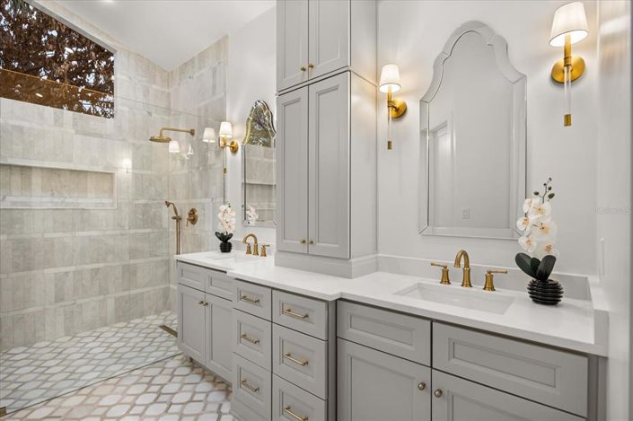 Image No.34-4 Bed Property for sale