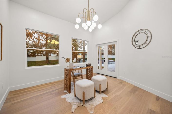 Image No.42-4 Bed Property for sale