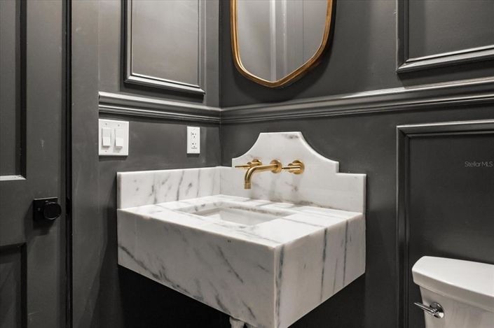 Image No.47-4 Bed Property for sale