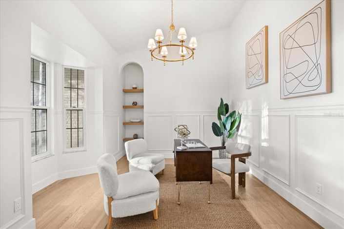 Image No.48-4 Bed Property for sale