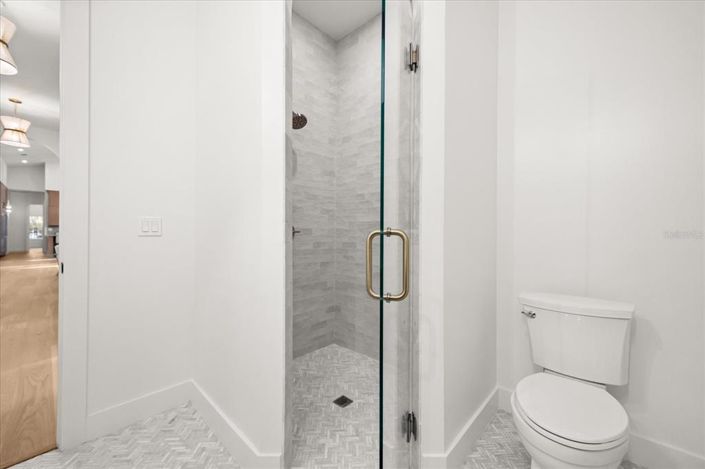 Image No.55-4 Bed Property for sale