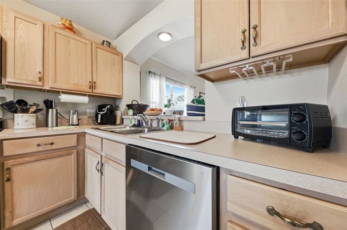 Image No.13-2 Bed Property for sale