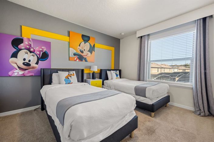 Image No.30-9 Bed Property for sale