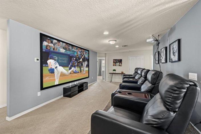 Image No.35-9 Bed Property for sale