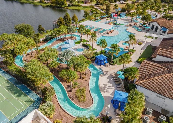 Image No.52-9 Bed Property for sale