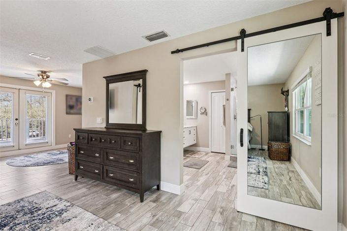 Image No.24-4 Bed Property for sale