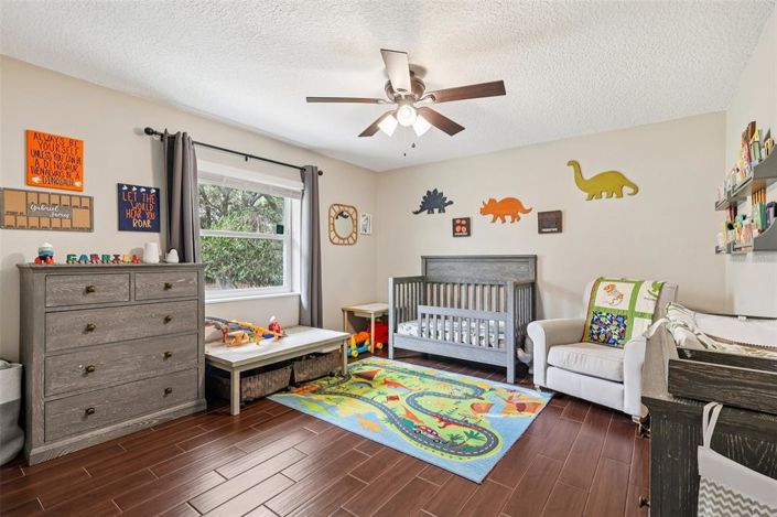 Image No.33-4 Bed Property for sale