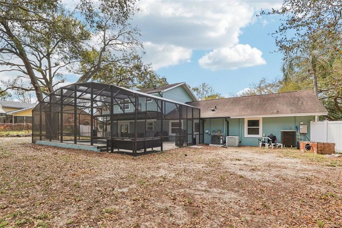 Image No.44-4 Bed Property for sale