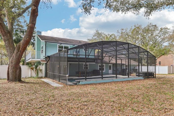 Image No.46-4 Bed Property for sale