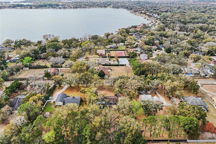 Image No.52-4 Bed Property for sale