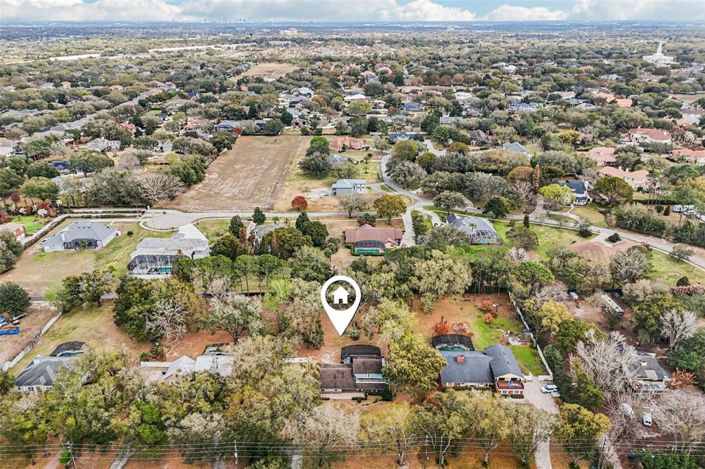 Image No.57-4 Bed Property for sale