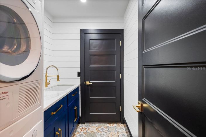 Image No.31-4 Bed Property for sale