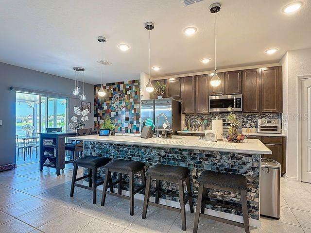 Image No.18-4 Bed Property for sale