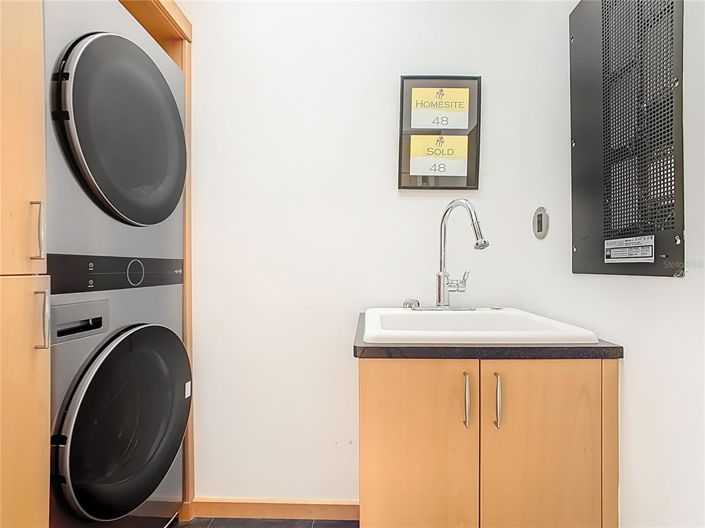 Image No.44-3 Bed Property for sale