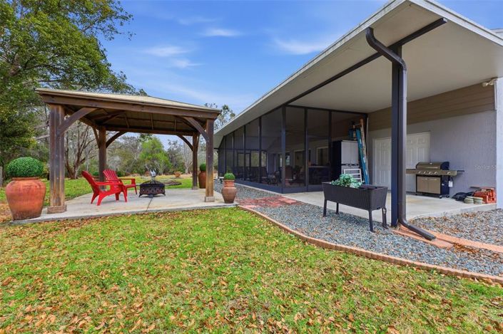 Image No.32-3 Bed Property for sale