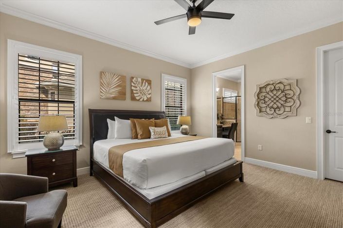 Image No.27-5 Bed Property for sale