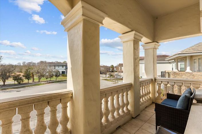 Image No.54-5 Bed Property for sale