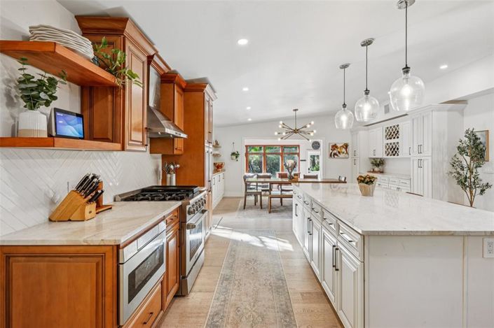 Image No.21-4 Bed Property for sale