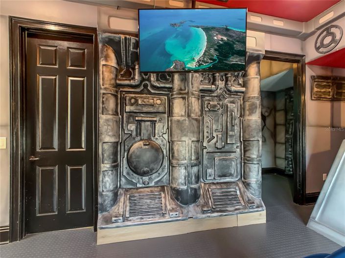 Image No.38-5 Bed Property for sale