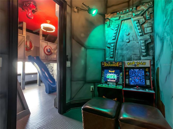 Image No.41-5 Bed Property for sale