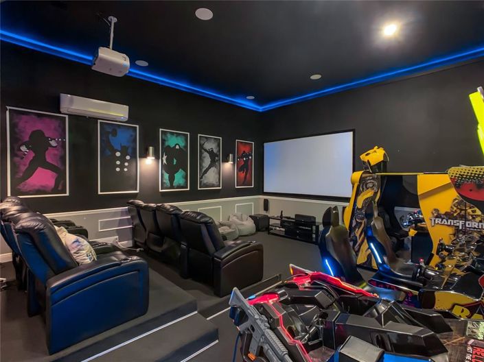 Image No.42-5 Bed Property for sale