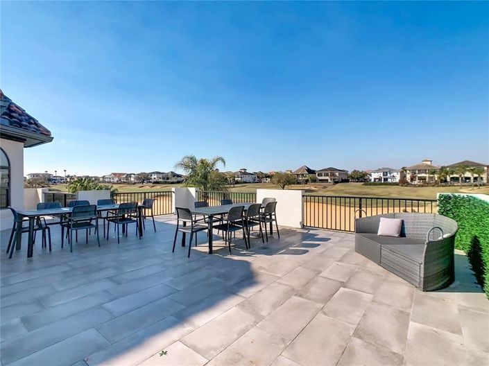 Image No.46-5 Bed Property for sale