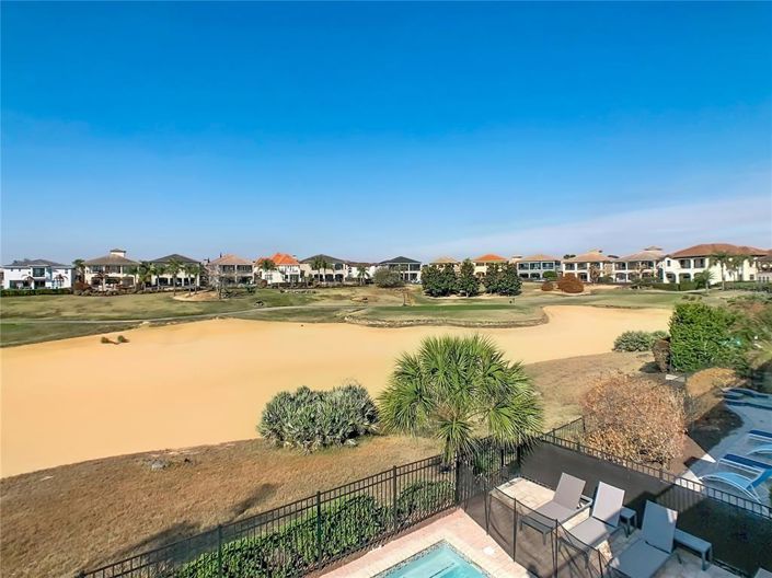 Image No.50-5 Bed Property for sale