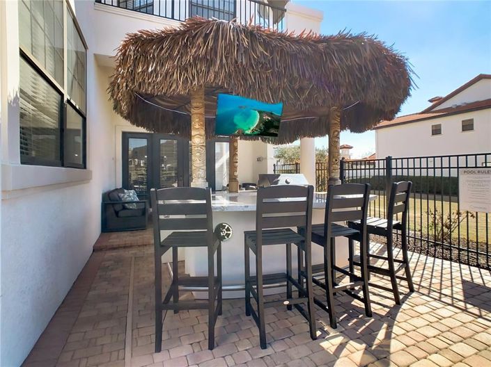 Image No.56-5 Bed Property for sale