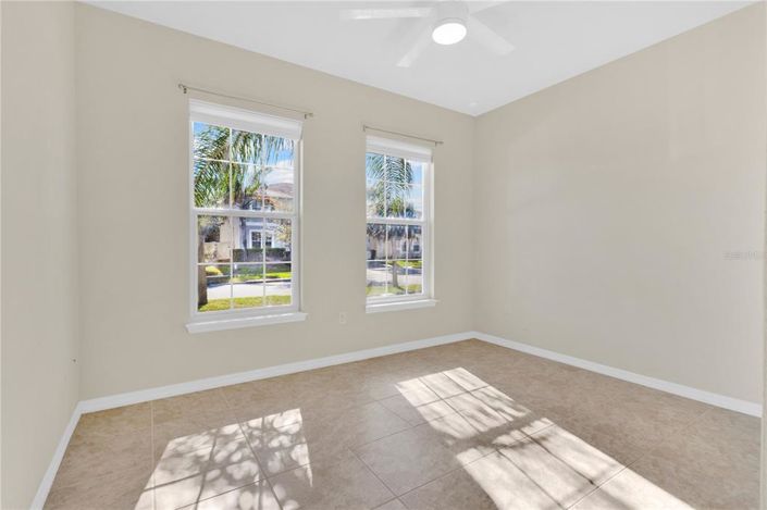 Image No.18-3 Bed Property for sale